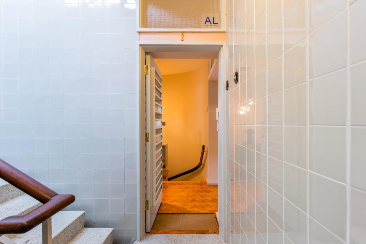 Апартаменти Amazing Duplex - Mid Century Experience & Parking Порту Екстер'єр фото