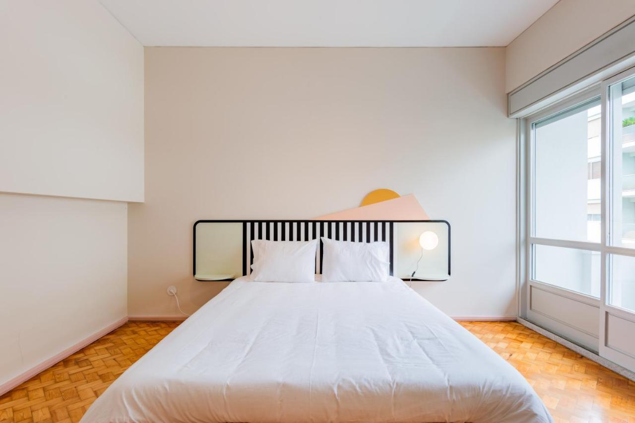 Апартаменти Amazing Duplex - Mid Century Experience & Parking Порту Екстер'єр фото